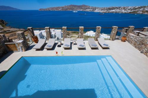 Villa Omnia — 4-Star Luxury Hotel in Mykonos, Greece