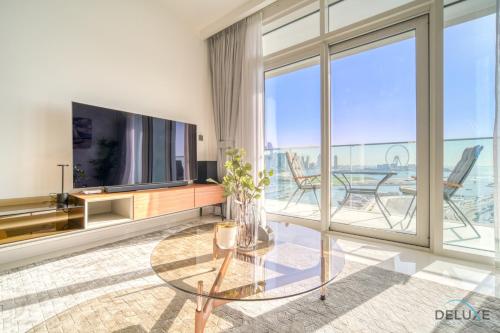 Splendid 2BR at Sunrise Bay Tower 1 Emaar Beachfront Dubai Marina by Deluxe Holiday Homes — 4-Star Luxury Hotel in Dubai, United Arab Emirates
