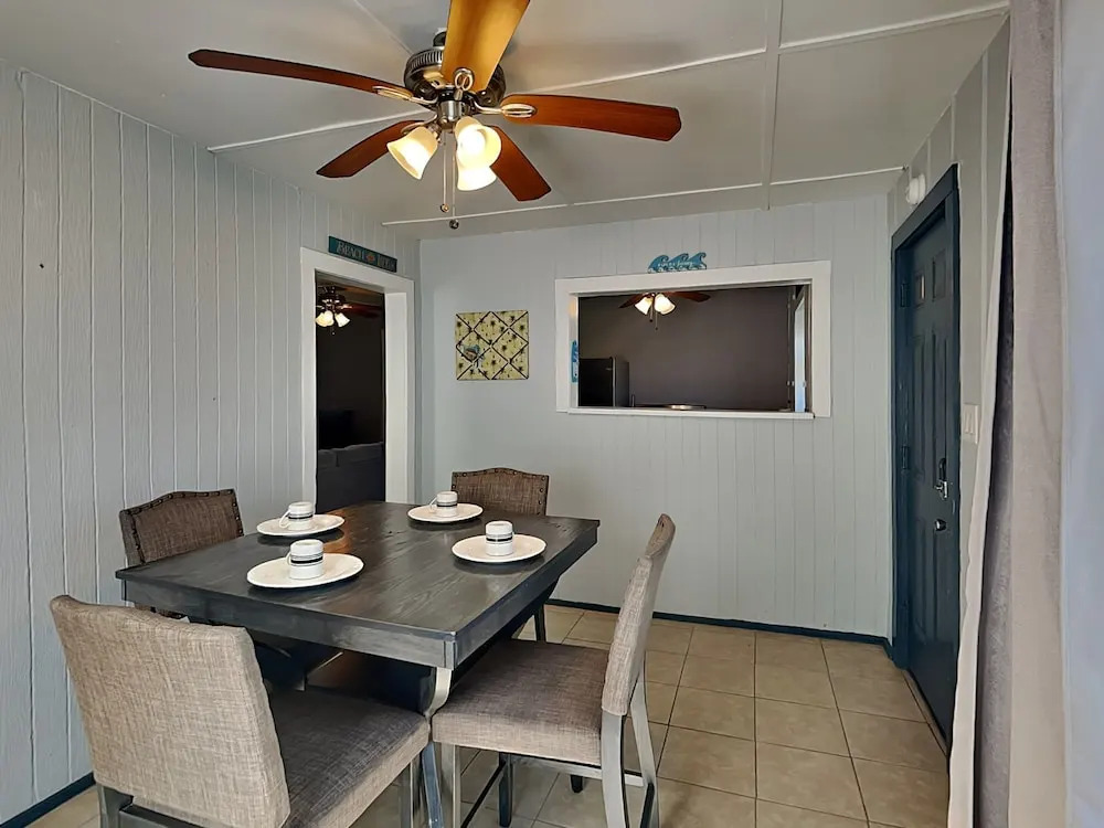 Surfside Escape - photo 5
