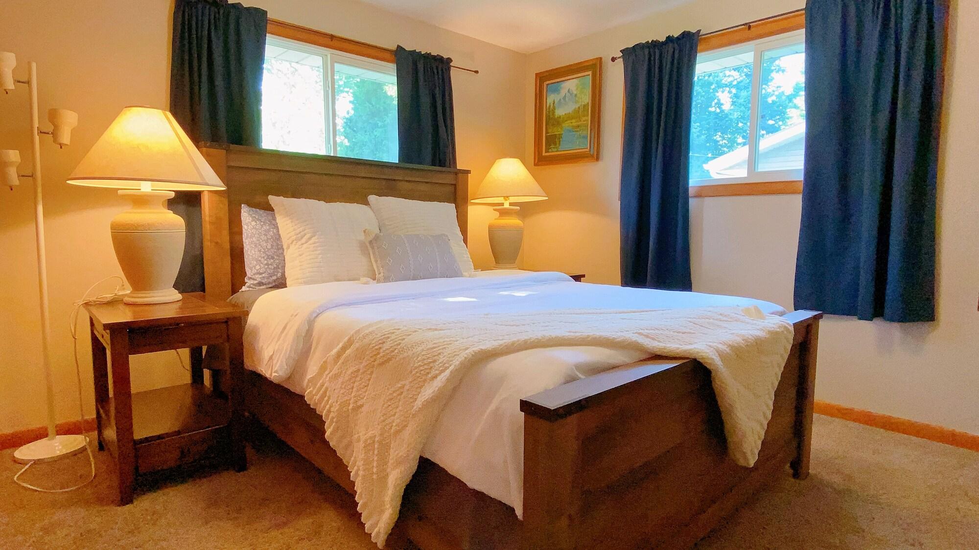 Fantastic Oasis Home in Stevens Point — 4-Star Luxury Hotel in Stevens Point, United States