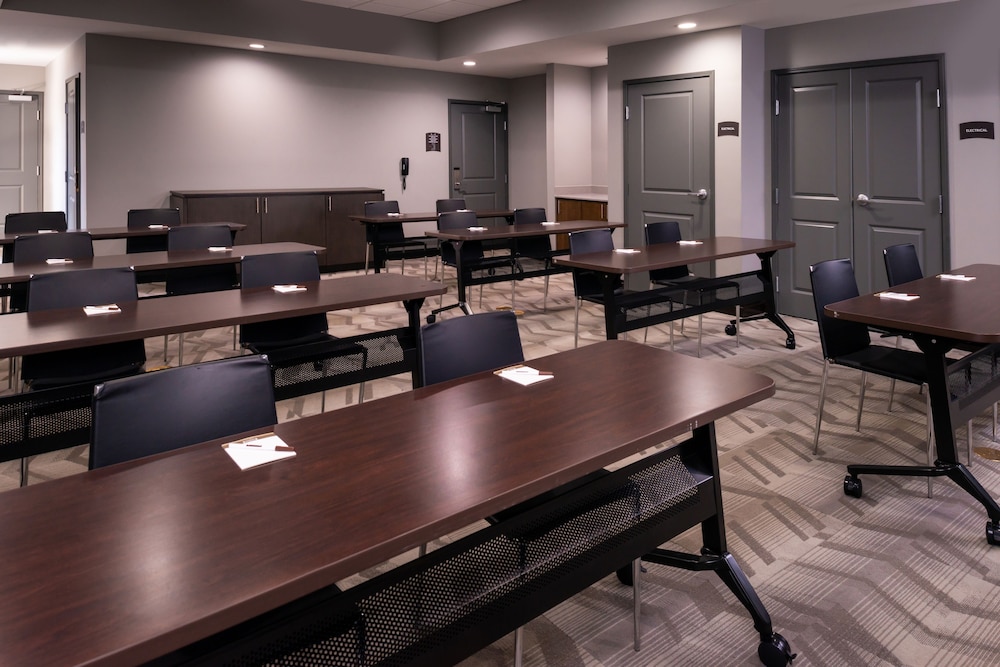 Staybridge Suites Lake Charles by IHG - photo 56
