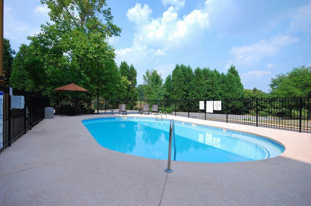 Holiday Inn Express Forsyth by IHG - photo 23