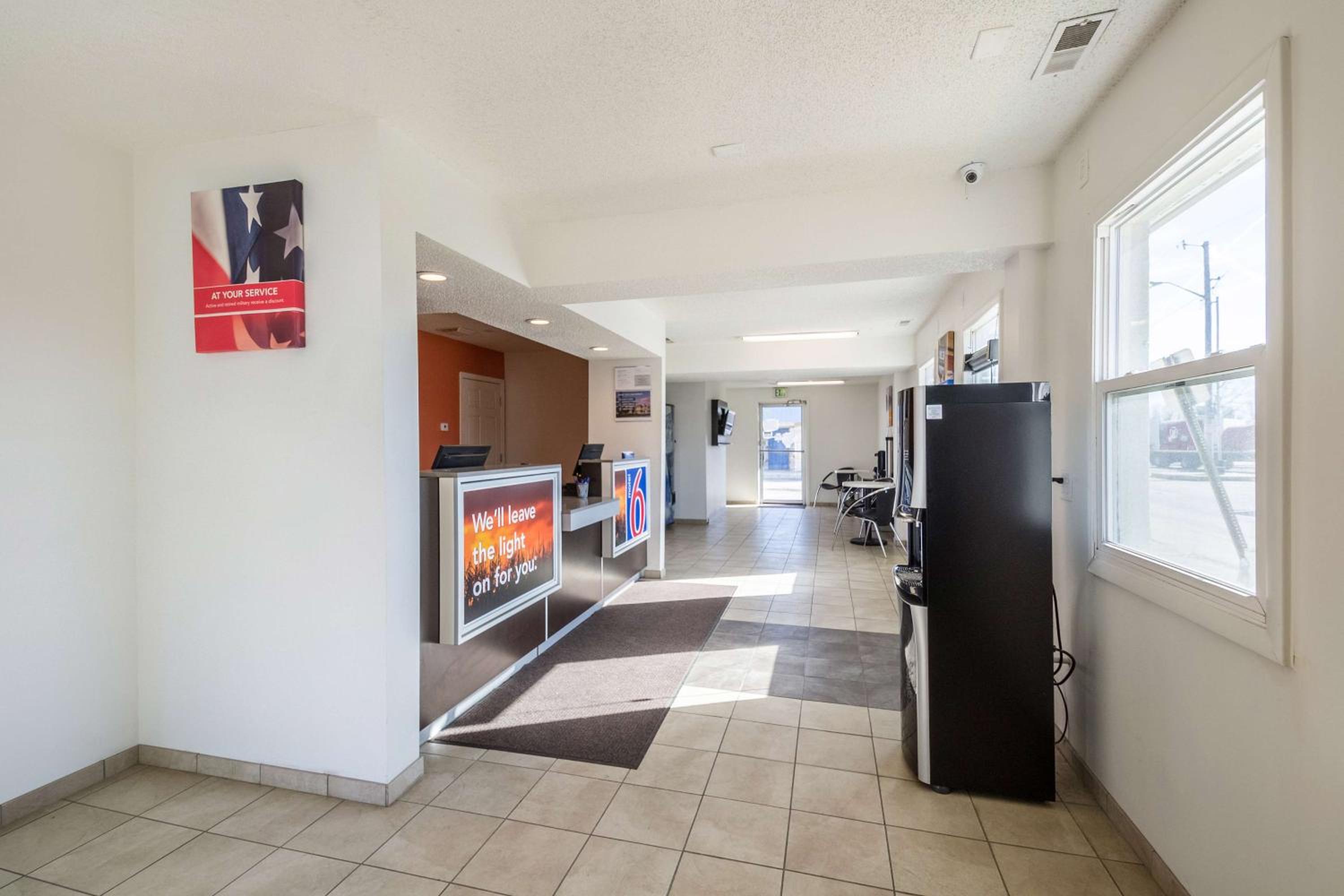 Motel 6 Indianapolis IN South - photo 12