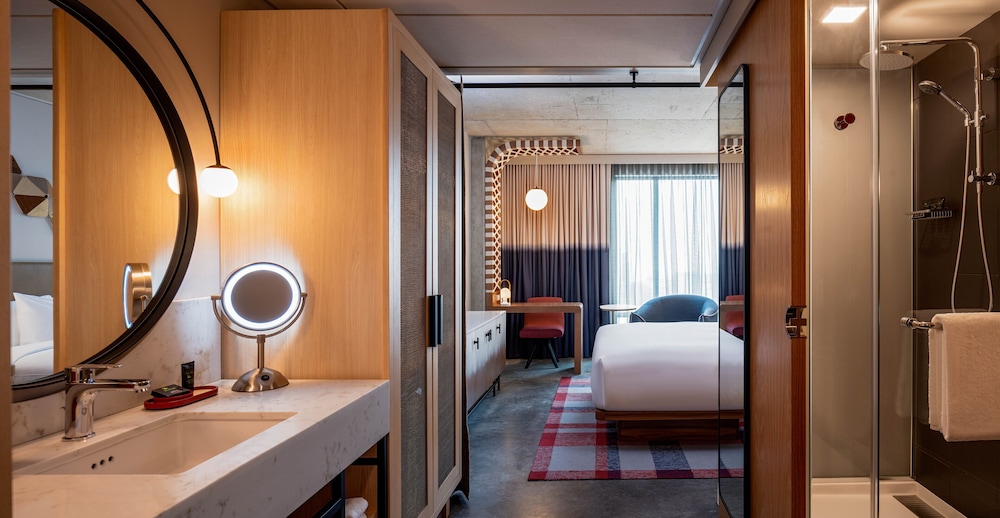 Hyatt Centric Downtown Portland - photo 16