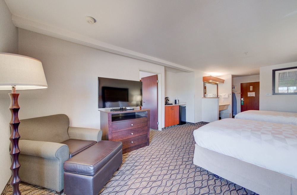 Holiday Inn West Yellowstone by IHG. - photo 58