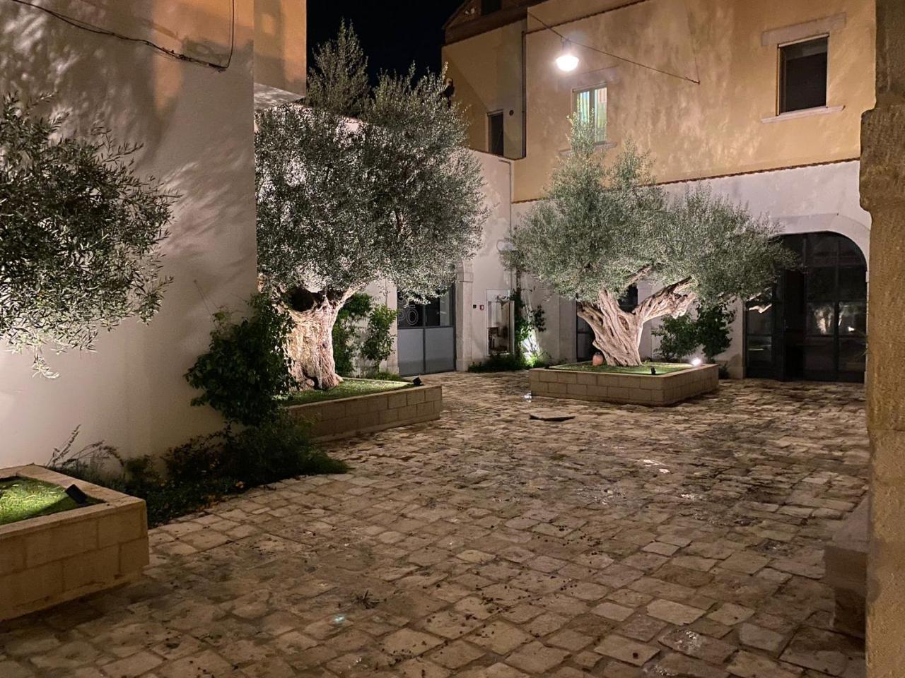 Gapo Rooms — 4-Star Luxury Hotel in Orta Nova, Italy