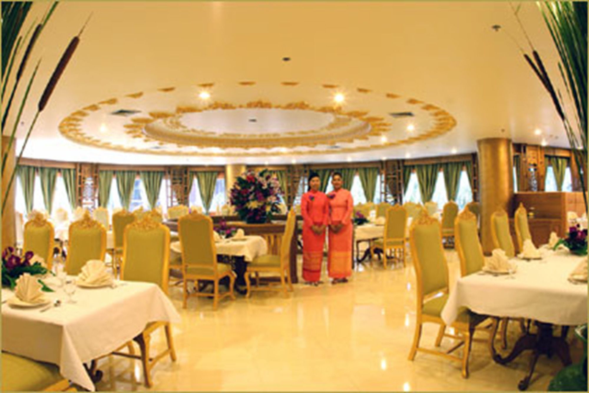 Adriatic Palace Bangkok