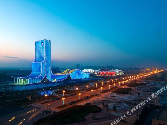Jiujiang Hotel — hotel in Qian'an