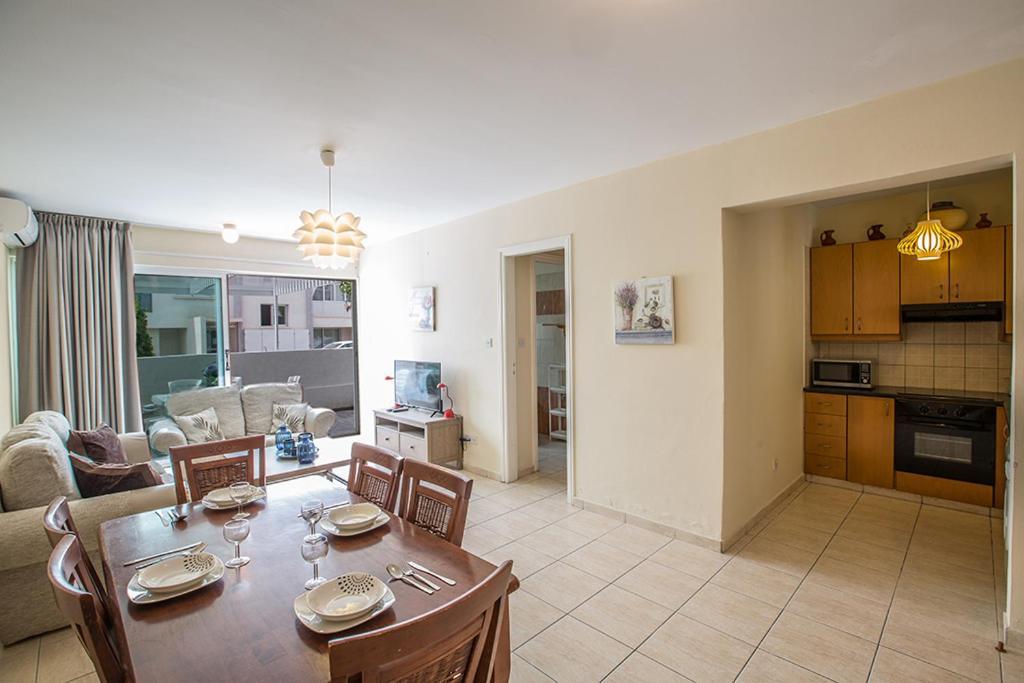 Merab Holidays Apartment Castalia 62