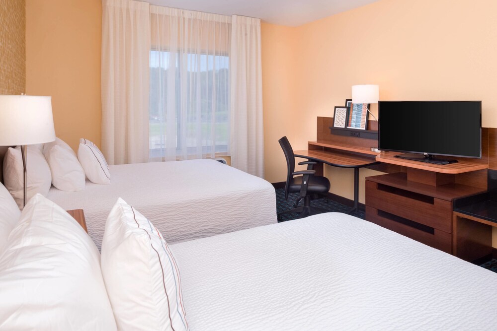 Fairfield Inn & Suites by Marriott Huntington - photo 7