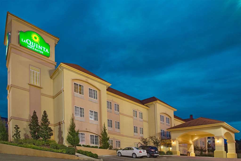 La Quinta Inn & Suites by Wyndham Vicksburg - photo 2