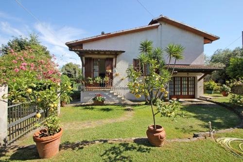 Casa Pero — 4-Star Luxury Hotel in Montignoso, Italy