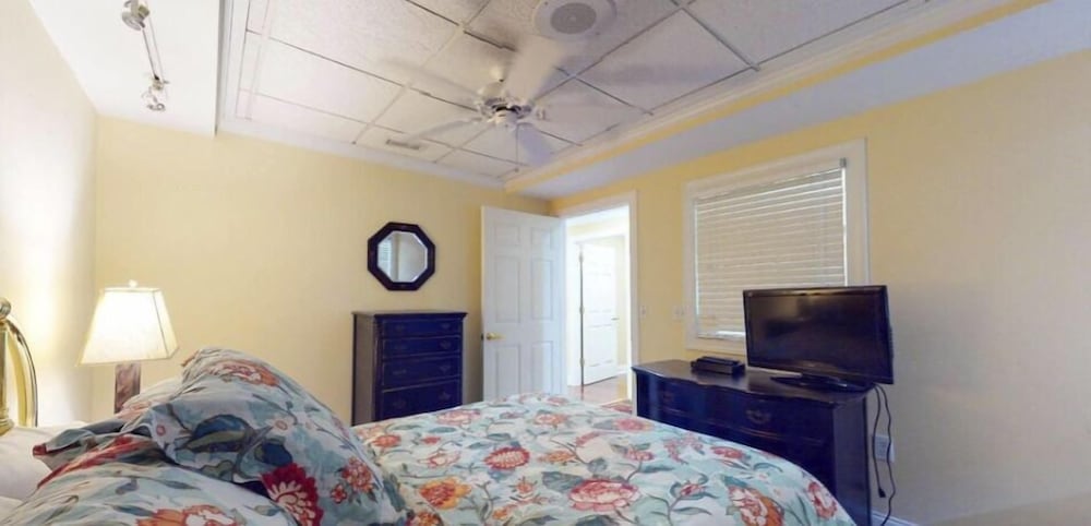 Water Street Retreats - photo 12