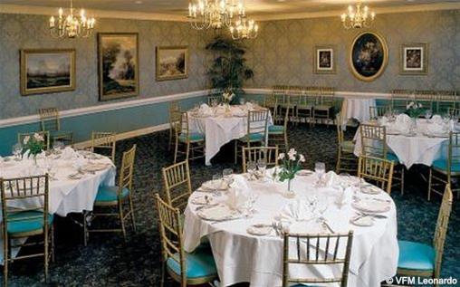 Phoenix Greenvilles Inn - photo 16