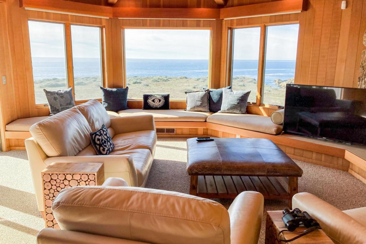 The Brass Seahorse in Sea Ranch, United States