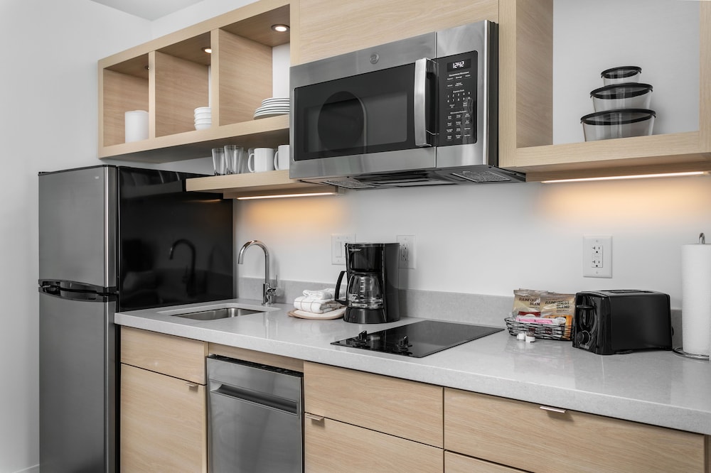 TownePlace Suites by Marriott Nashville Midtown - photo 20