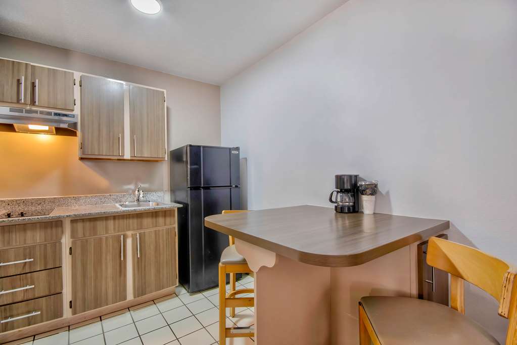 Studio 6 Extended Stay Austin TX Midtown - photo 19