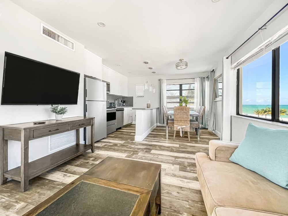 Hollywood Beach Hotels - photo 93