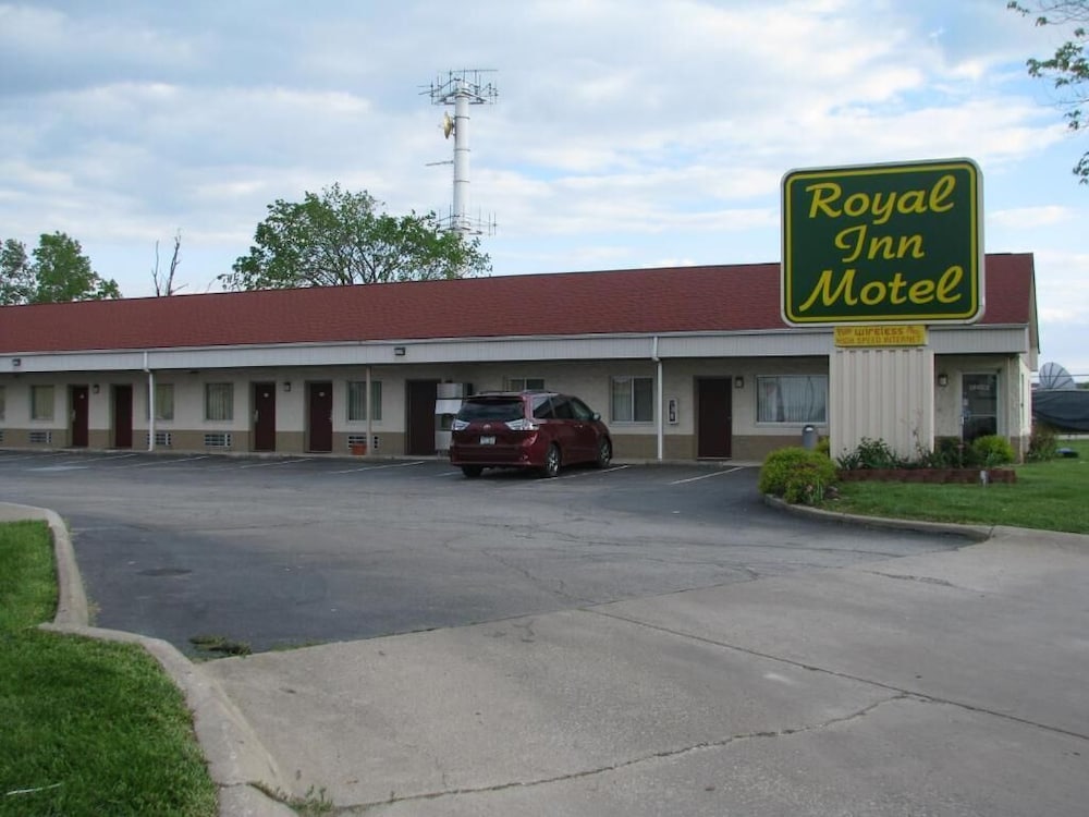 Royal Inn Motel - photo 9