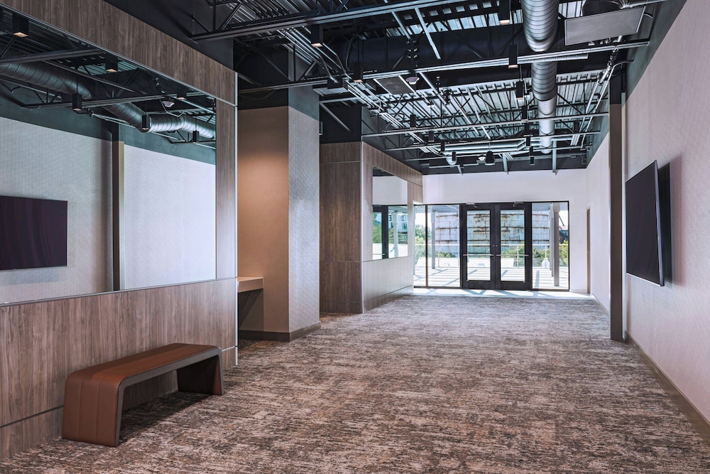 AC Hotel Waco Downtown - photo 43
