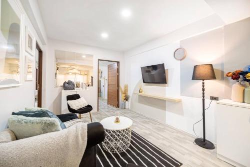 Spacious 4BR Family Chatuchak Market 12 sleeps