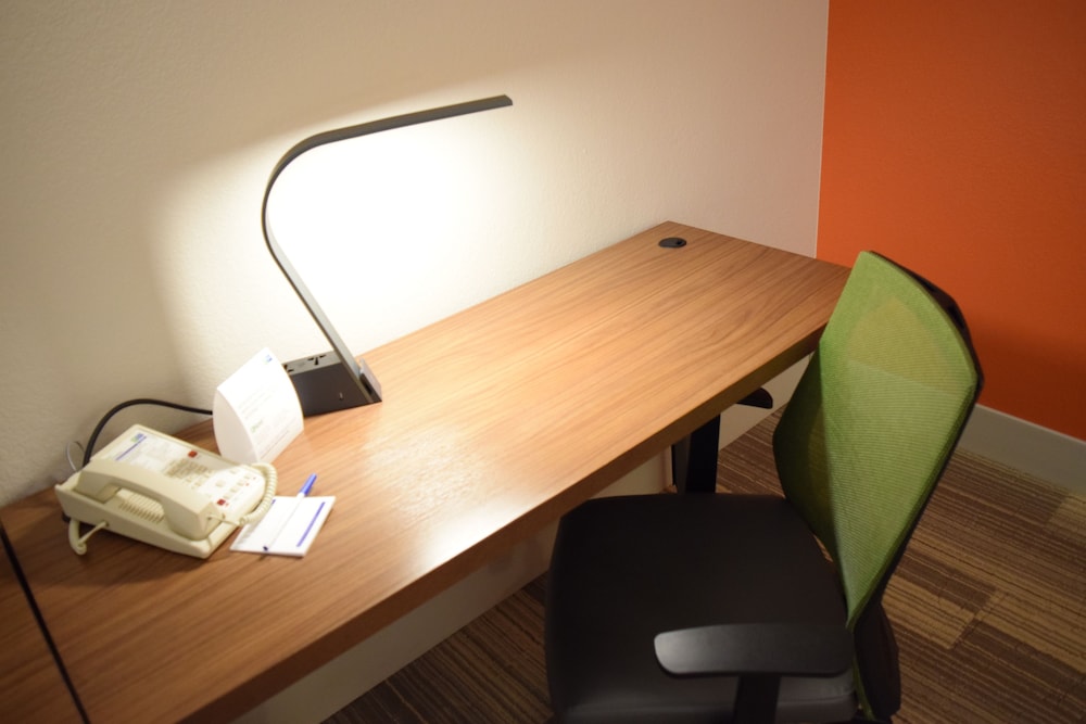 Holiday Inn Express Hotel & Suites West I 10 by IHG - photo 25