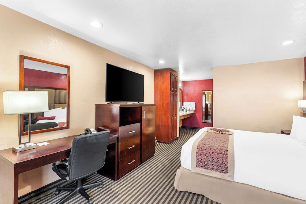 Best Western Plus Yosemite Way Station - photo 13