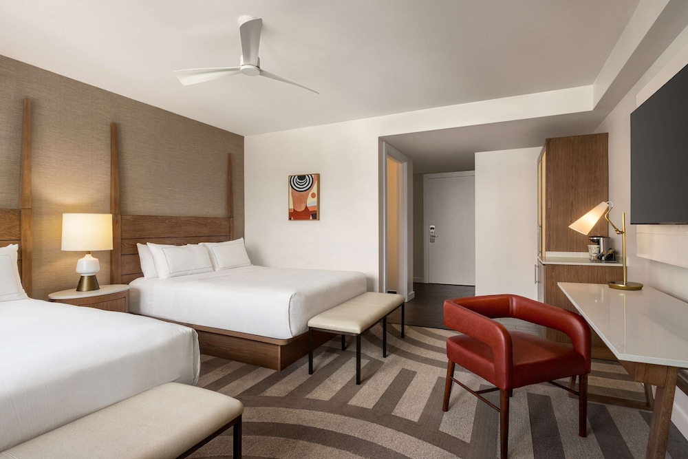 Hilton Cabana Miami Beach Resort - photo 27