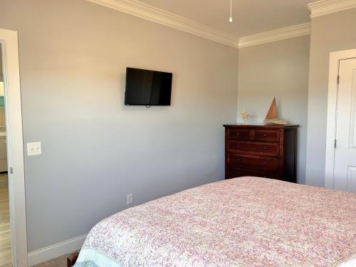 1 Coastal Escape - photo 31