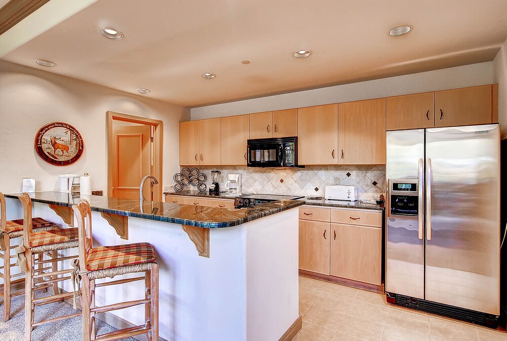 Highlands Slopeside by East West Hospitality - photo 185