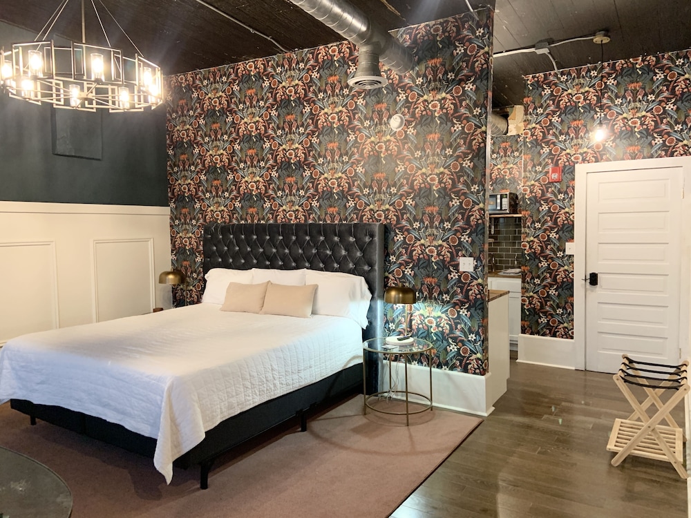 Remedies Inn - photo 11