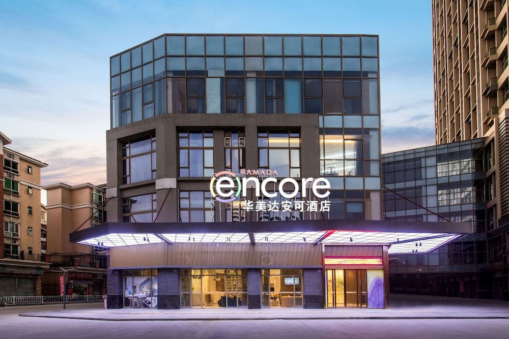 Ramada Encore Hotel — 4-Star Luxury Hotel in Guangzhou, People's Republic of China