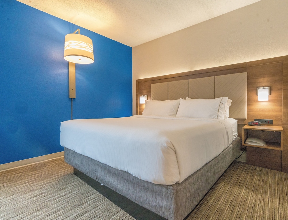 Holiday Inn Express & Suites Nashville Brentwood I 65 by IHG - photo 15