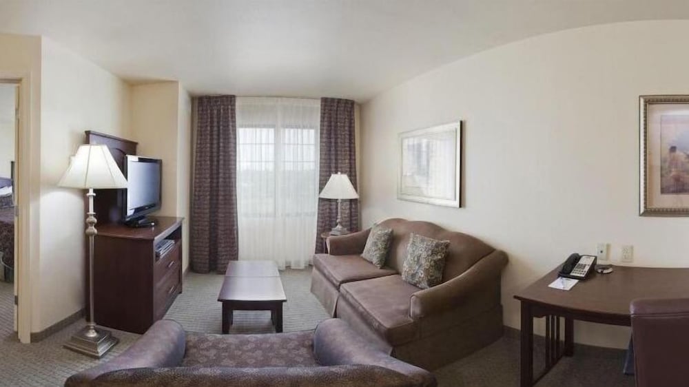 Staybridge Suites Fayetteville Univ Of Arkansas by IHG - photo 20