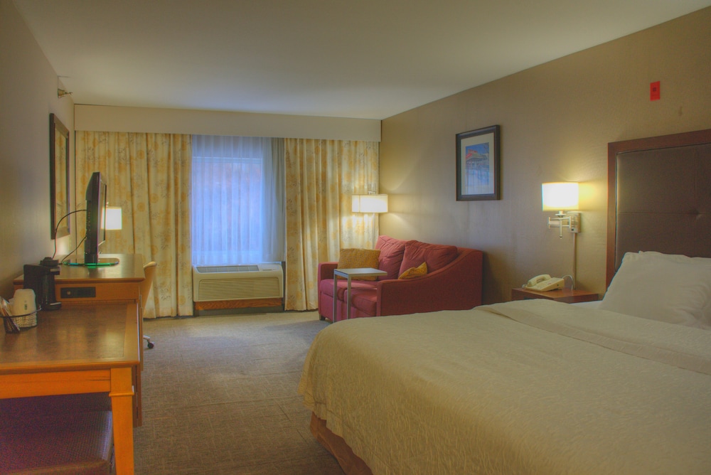 Wingate by Wyndham Steubenville - photo 9