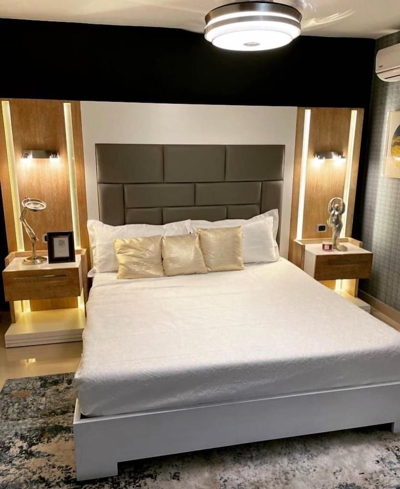 El Paso Hotel in Laguna Salada, Dominican Republic