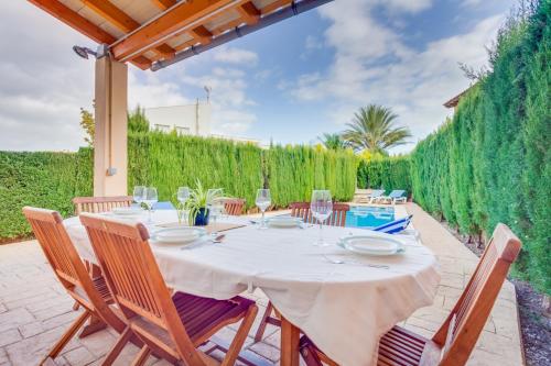 Villa Roser Family only — 4-Star Luxury Hotel in Alcudia, Spain
