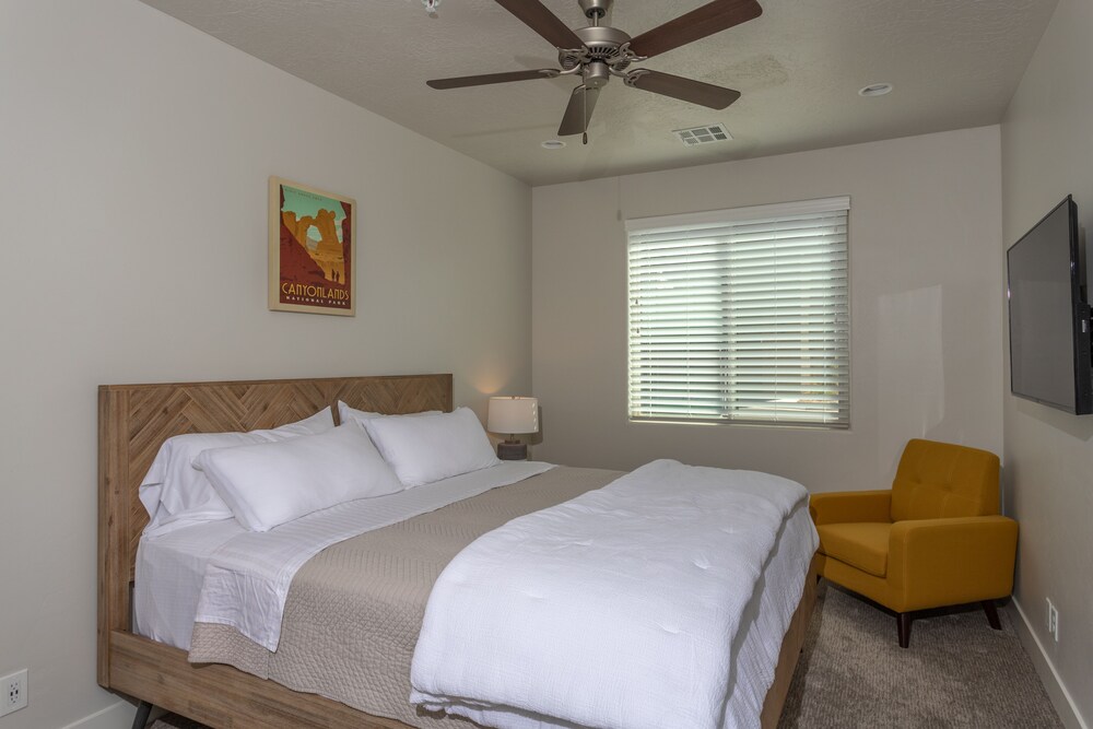 Town Center Resort - photo 171