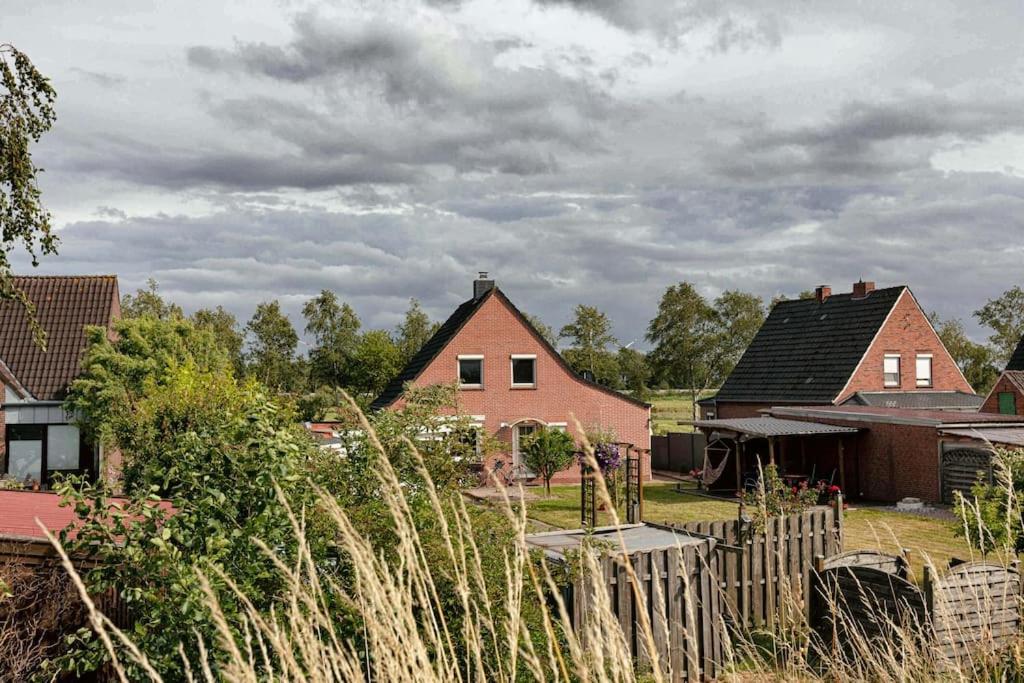 Fuchs Hase Ferienhaus — Emden
