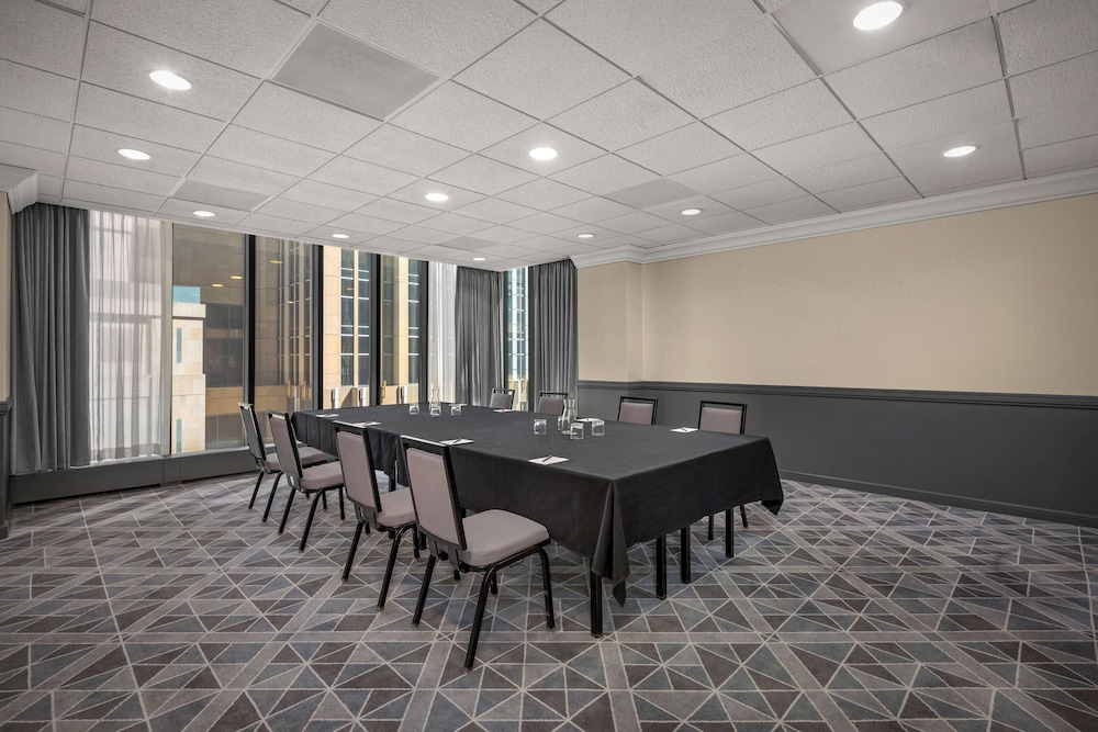 The Marquette Hotel Curio Collection by Hilton - photo 84