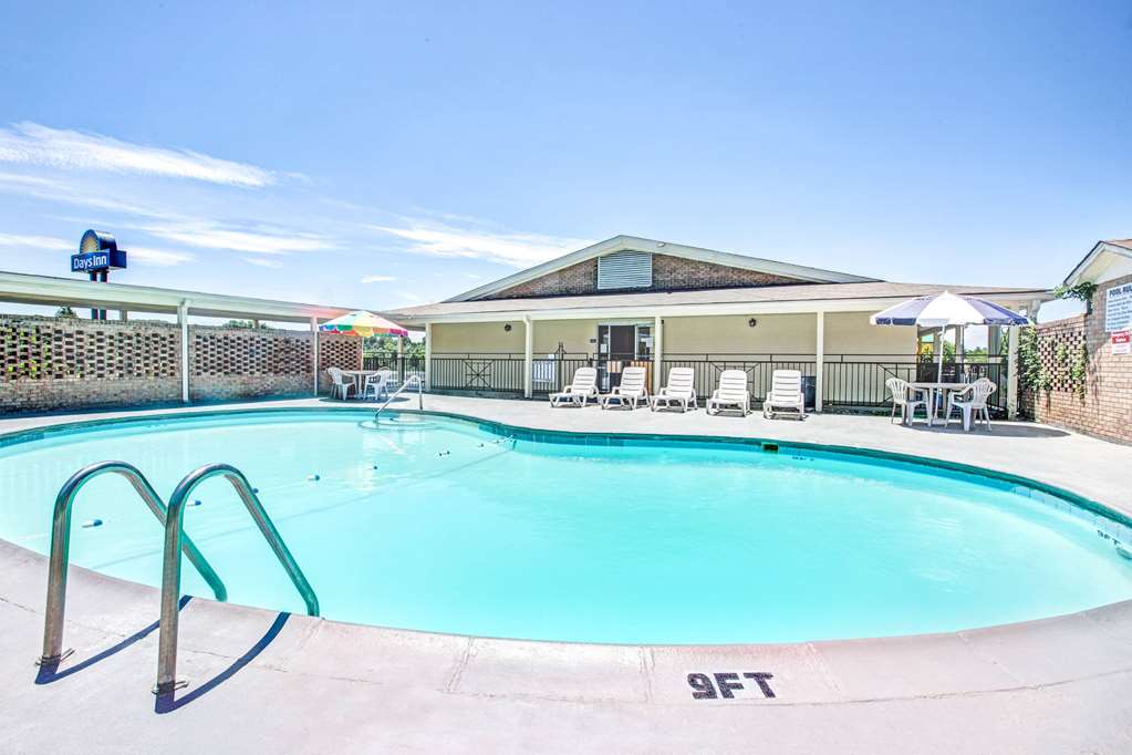Days Inn by Wyndham Lincolnton - photo 7