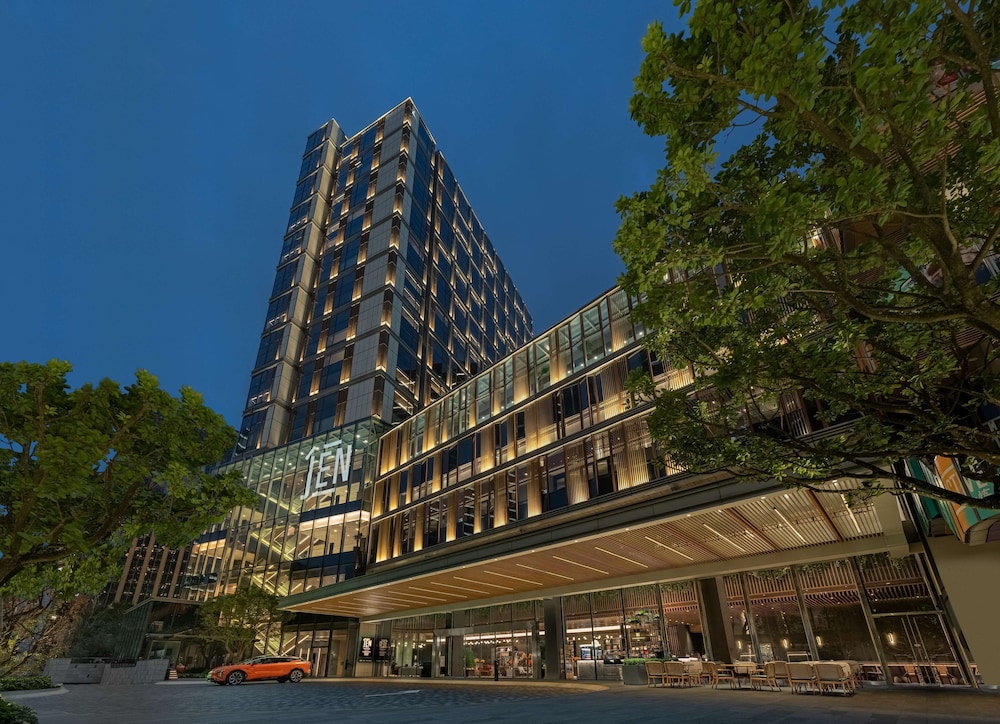 JEN Shenzhen Qianhai By Shangri La — 4-Star Luxury Hotel in Shenzhen, People's Republic of China