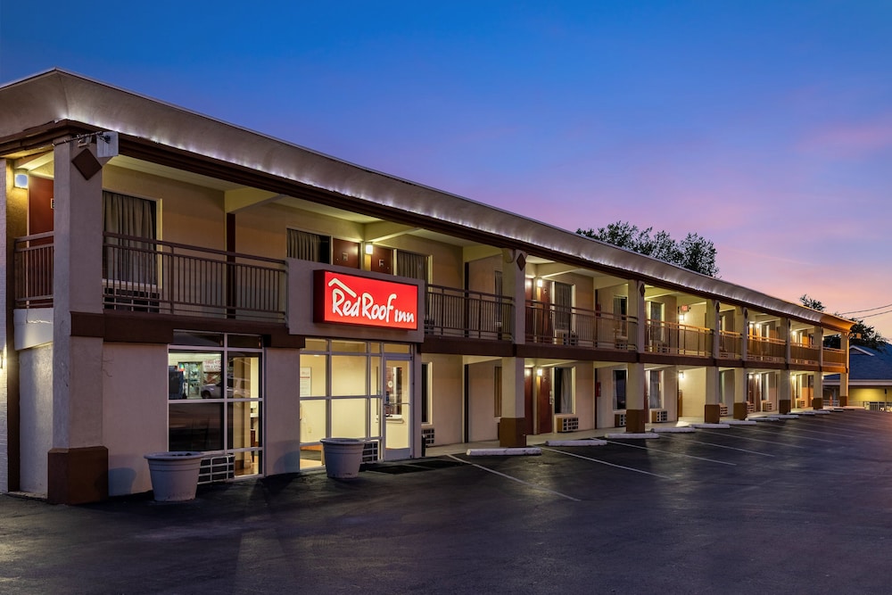 Red Roof Inn Caryville - photo 27