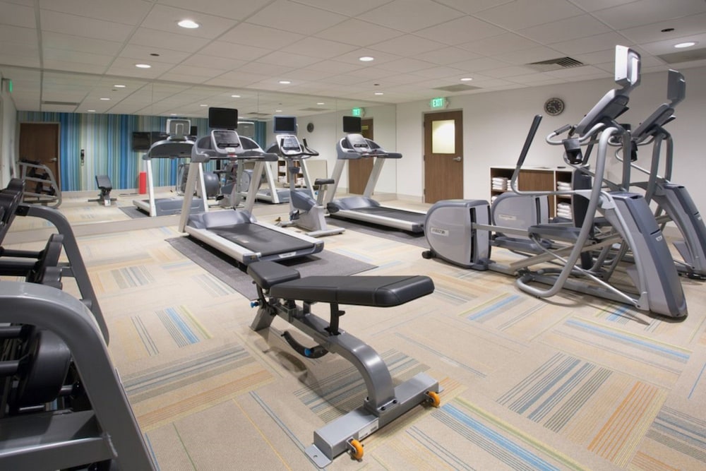 Holiday Inn Express & Suites Kansas City Oak Grove I 70 by IHG - photo 14