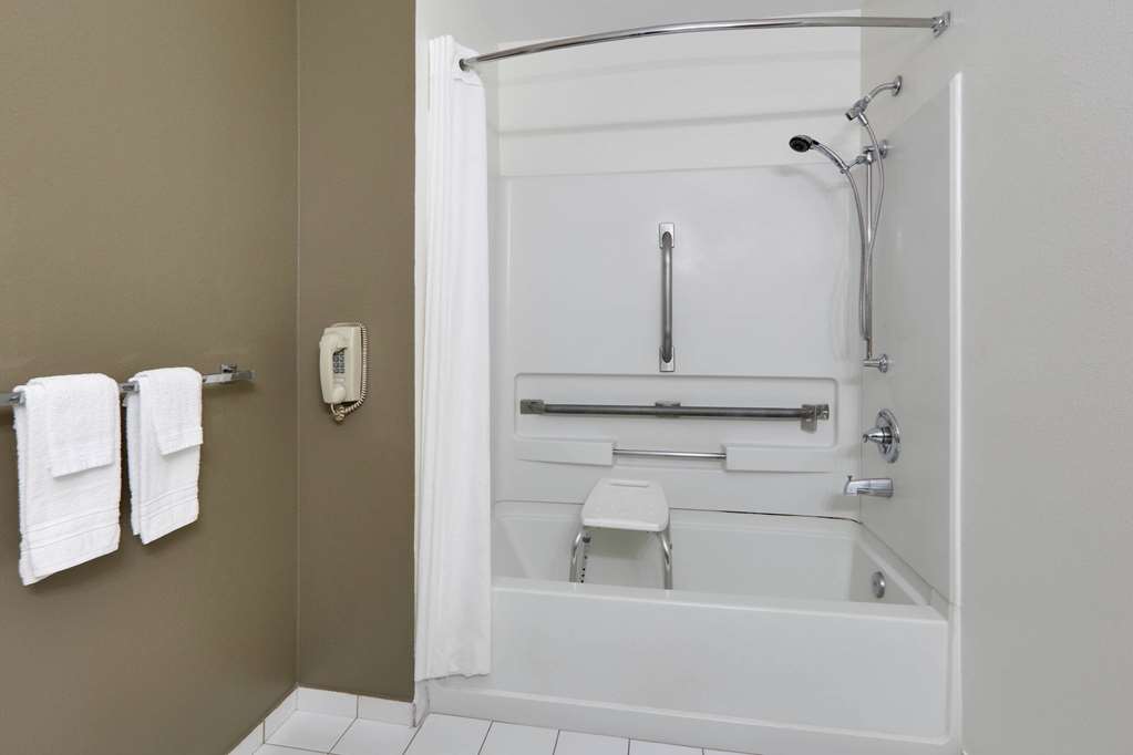 Super 8 by Wyndham Roswell - photo 12