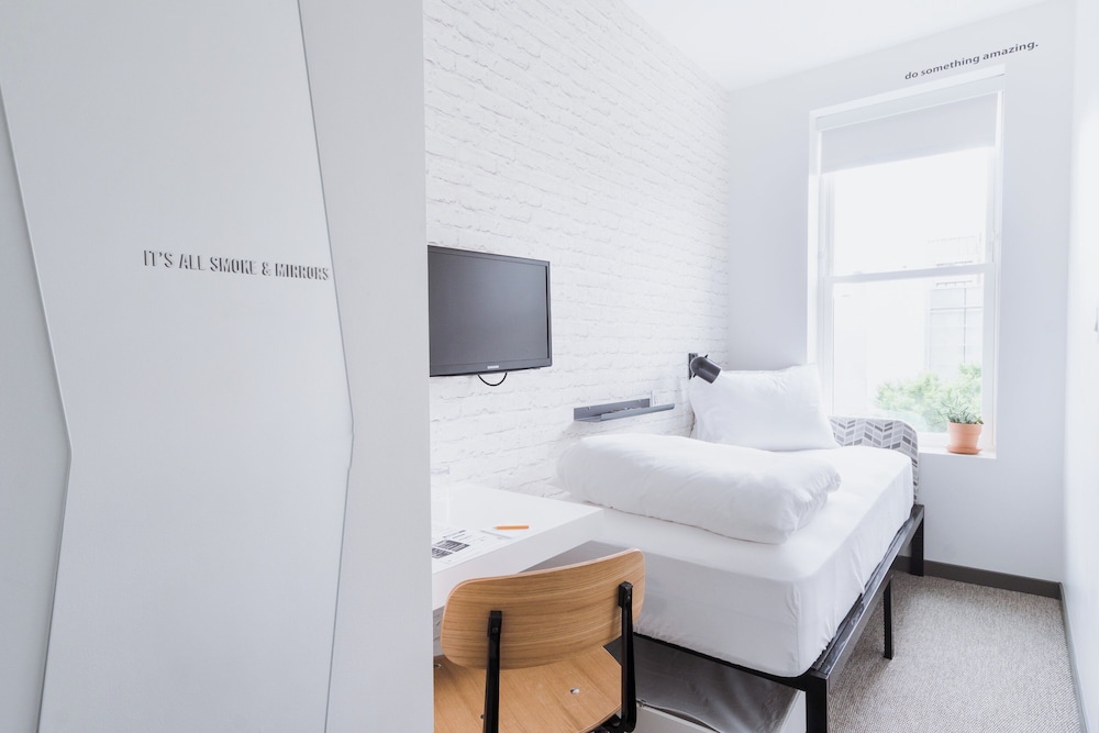 Hotel Hive - photo 60