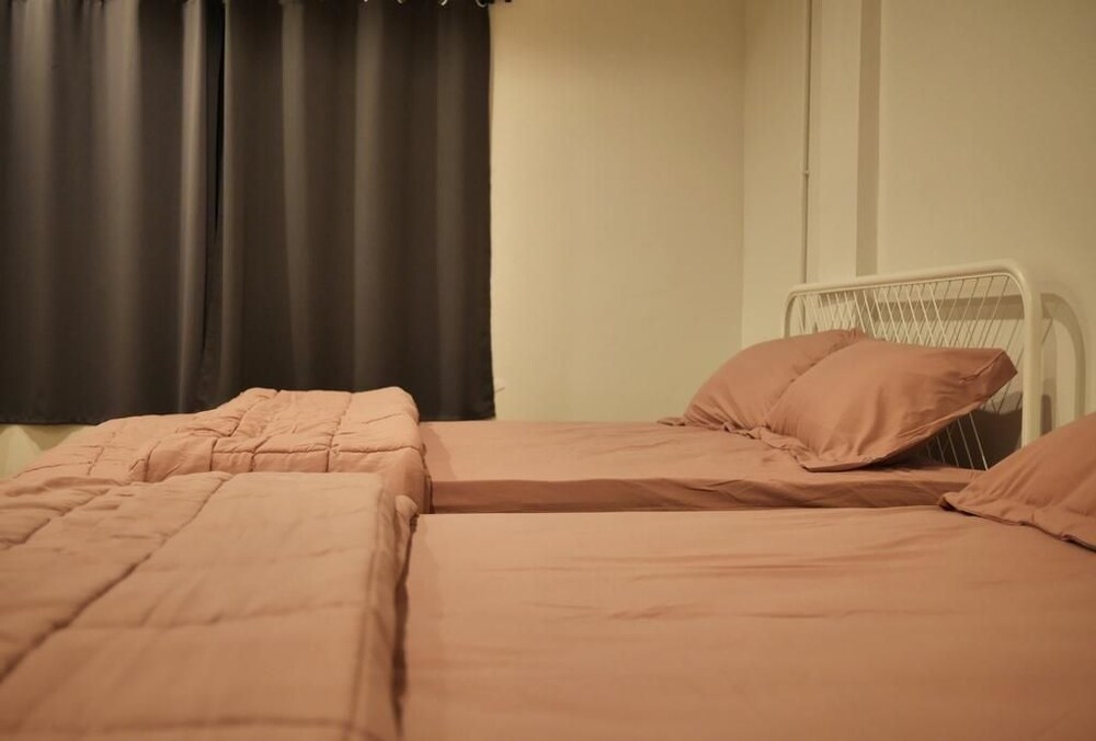 Phresh Hostel