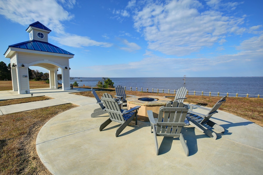 Waterside Resort - photo 20