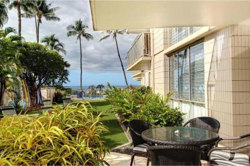 Kamaole Nalu #102 Condo — 4-Star Luxury Hotel in Kihei, United States