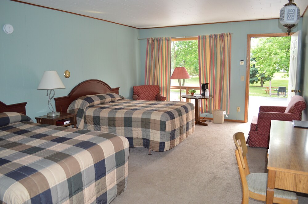 Summer Breeze Resort - photo 32